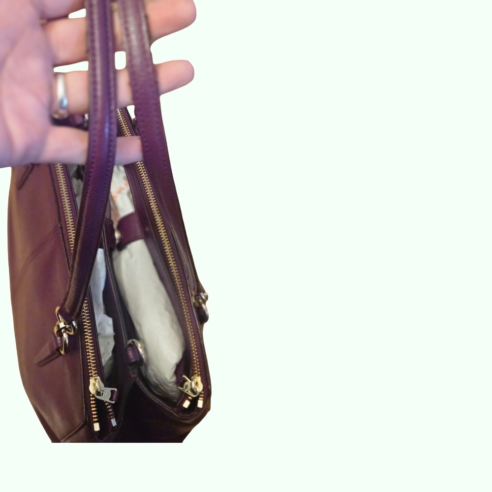 Coach Minetta Crossgrain Leather Tote Bag Plum Purple Gold Hardware Handbag - Picture 3 of 12